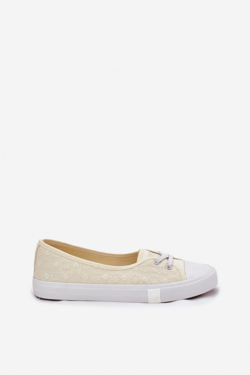 Sporta apavi sieviešu puszābaki Z Haftem Lee Cooper LCW-25-31-3445L smilšu krāsas Sporta apavi sieviešu puszābaki Z Haftem Lee Cooper LCW-25-31-3445L smilšu krāsas
