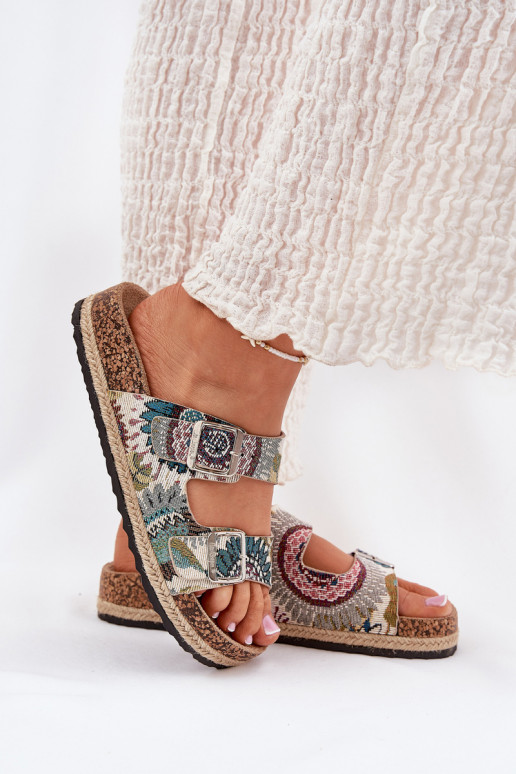  sieviešu čības  ar sprādzēm Lee Cooper LCW-25-35-3483L Dažādu krāsu