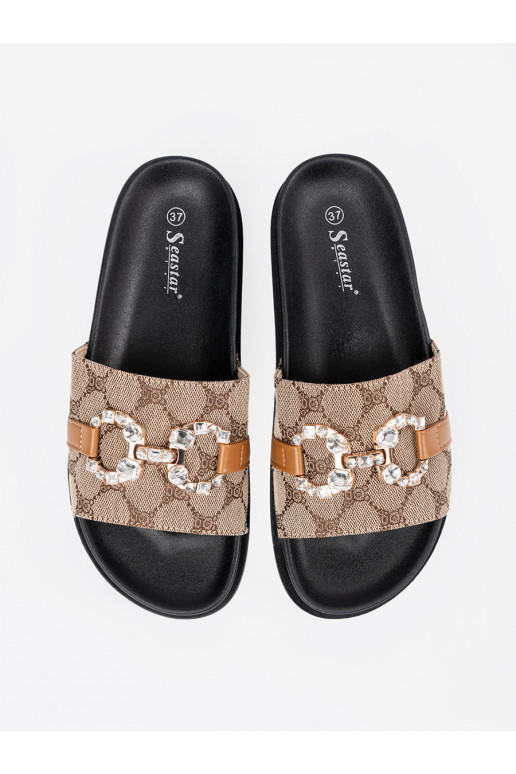 -brūnas krāsas čības  ze zdobieniem -brūnas krāsas čības  ze zdobieniem