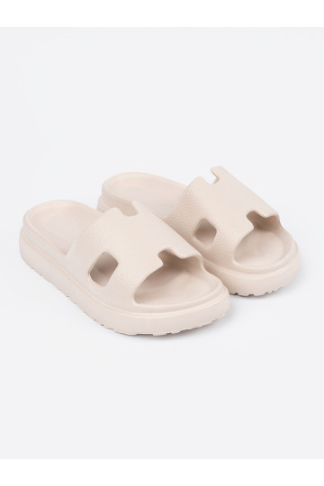 Čības  ar platformu  2