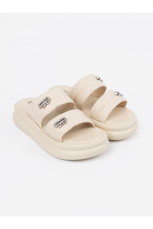 Ziloņkaula krāsas čības   ar platformu Ziloņkaula krāsas čības   ar platformu