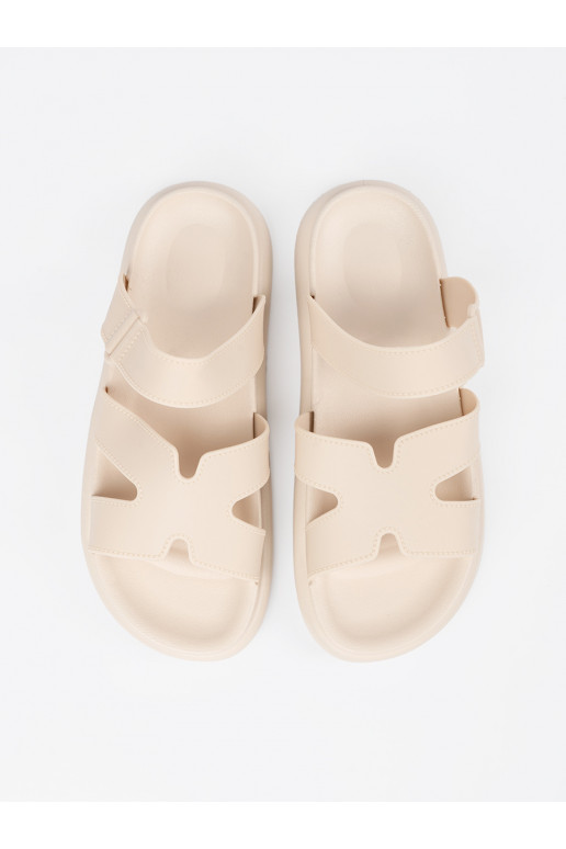 Ziloņkaula krāsas čības   