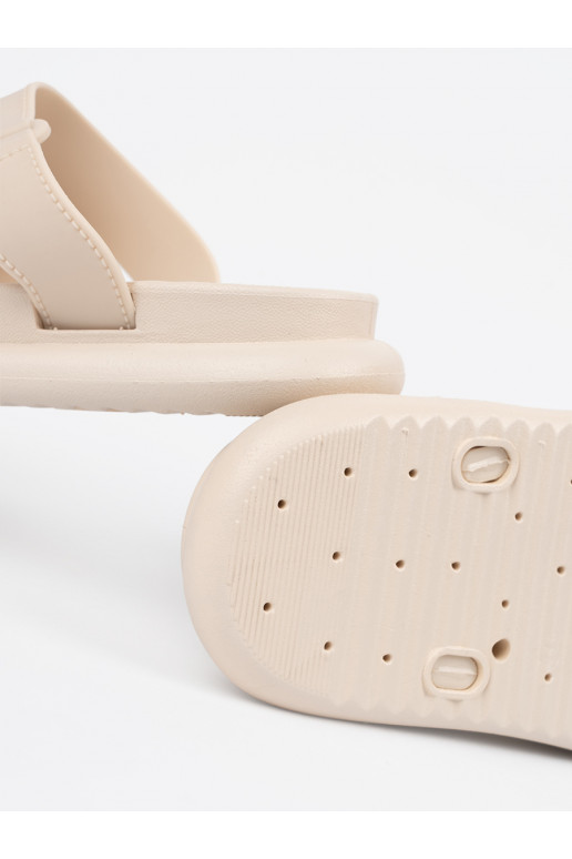 Ziloņkaula krāsas čības   