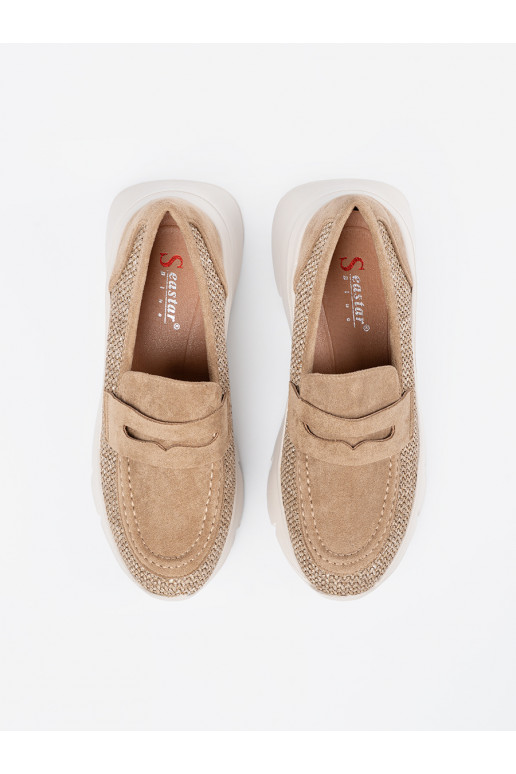 smilšu krāsas kurpes 