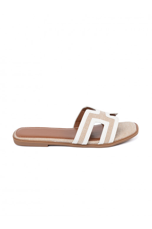 baltas krāsas čības   