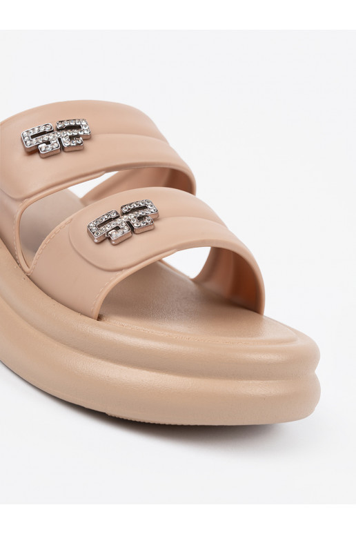 smilšu krāsas čības   ar platformu smilšu krāsas čības   ar platformu