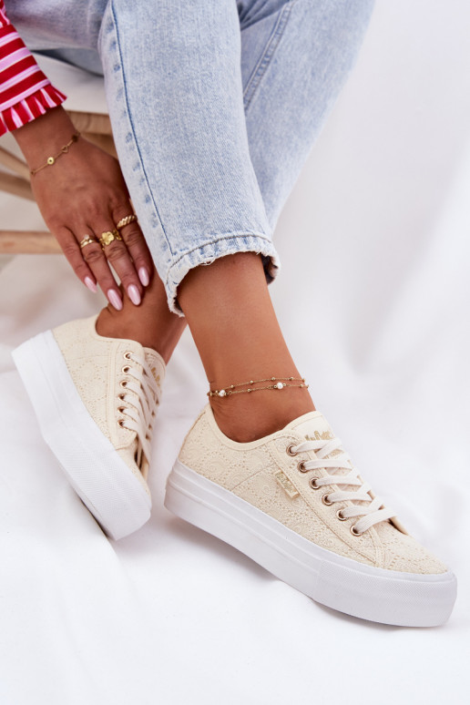 sieviešu puszābaki ar mežģīnēm Lee Cooper LCW-25-31-3440L smilšu krāsas sieviešu puszābaki ar mežģīnēm Lee Cooper LCW-25-31-3440L smilšu krāsas