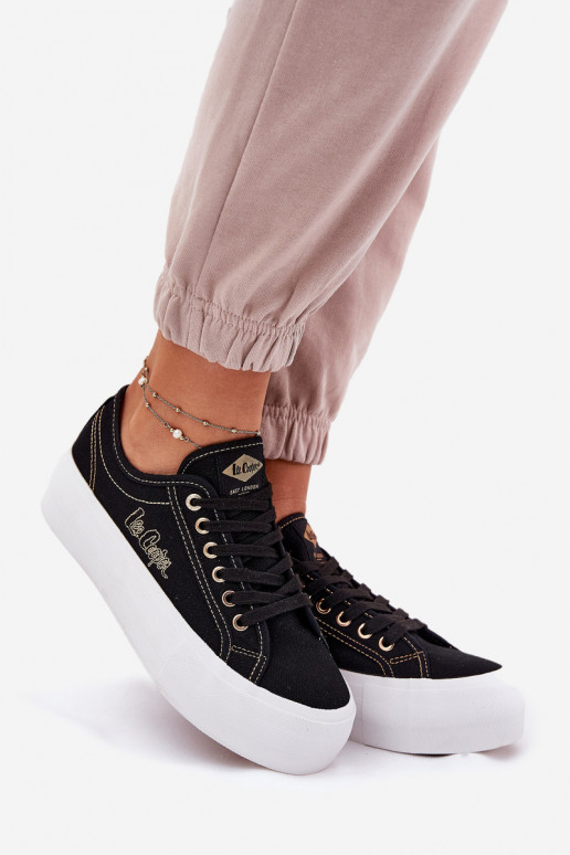 Šņorējami auduma apavi ar platformu Lee Cooper LCW-25-31-3431L Melns Šņorējami auduma apavi ar platformu Lee Cooper LCW-25-31-3431L Melns