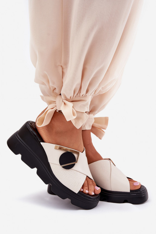 Eleganta stila Čibas no dabīgas ādas   ar ornamentiem Artiker 56C1585 smilšu krāsas