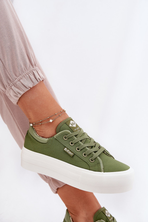 sieviešu puszābaki ar platformu Lee Cooper LCW-25-31-3449L Zaļas krāsas sieviešu puszābaki ar platformu Lee Cooper LCW-25-31-3449L Zaļas krāsas