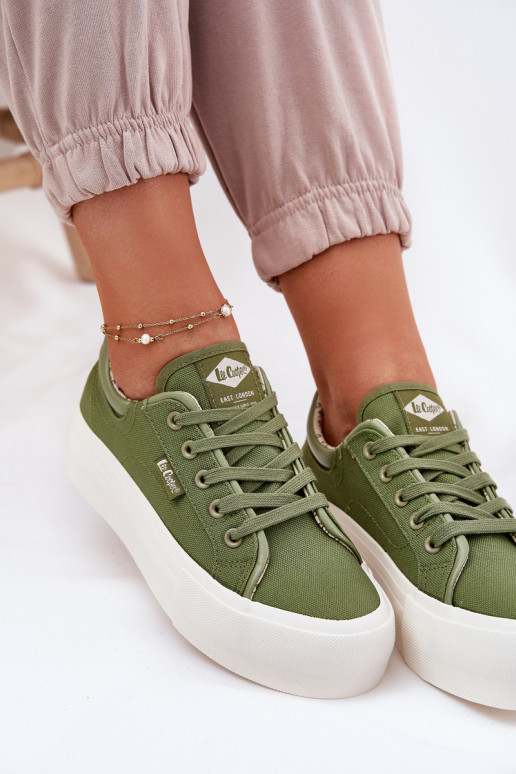 sieviešu puszābaki ar platformu Lee Cooper LCW-25-31-3449L Zaļas krāsas sieviešu puszābaki ar platformu Lee Cooper LCW-25-31-3449L Zaļas krāsas