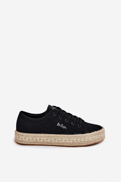 Brīvā laika apavi ar šņorēm Lee Cooper LCIN-25-44-3216 melnā krāsā Brīvā laika apavi ar šņorēm Lee Cooper LCIN-25-44-3216 melnā krāsā