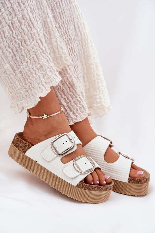 sieviešu čības Platformie ar sprādzēm Lee Cooper LCIN-25-35-3496L baltas krāsas sieviešu čības Platformie ar sprādzēm Lee Cooper LCIN-25-35-3496L baltas krāsas