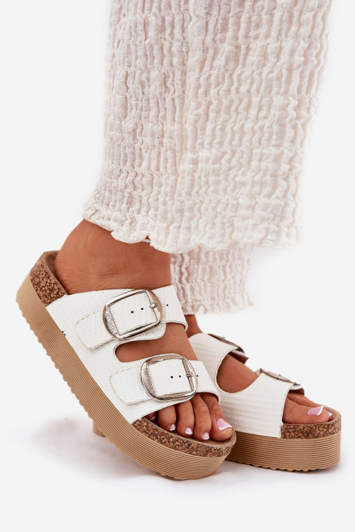 sieviešu čības Platformie ar sprādzēm Lee Cooper LCIN-25-35-3496L baltas krāsas sieviešu čības Platformie ar sprādzēm Lee Cooper LCIN-25-35-3496L baltas krāsas