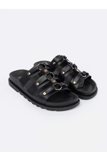 Melns čības   ozdobione trzema paskami 2