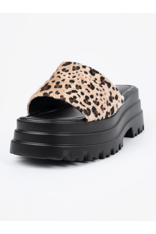 Čības ar platformu  Čības ar platformu