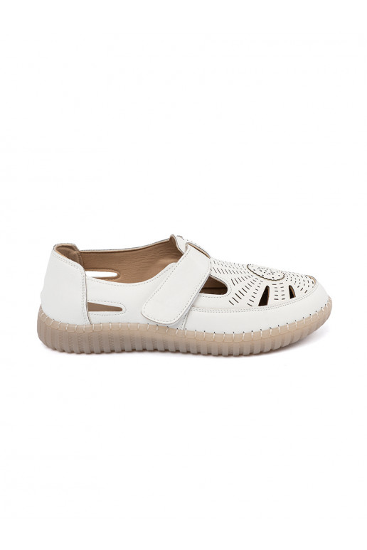 Sieviešu zābaki   balta krāsa Sieviešu zābaki   balta krāsa