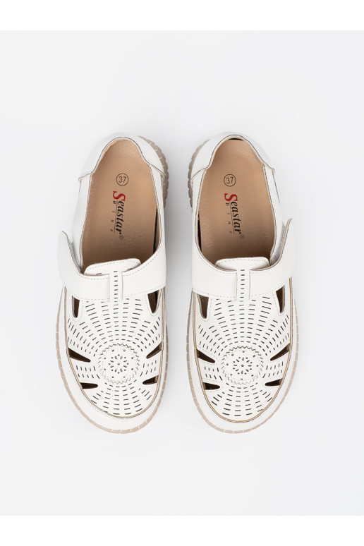 Sieviešu zābaki   balta krāsa Sieviešu zābaki   balta krāsa