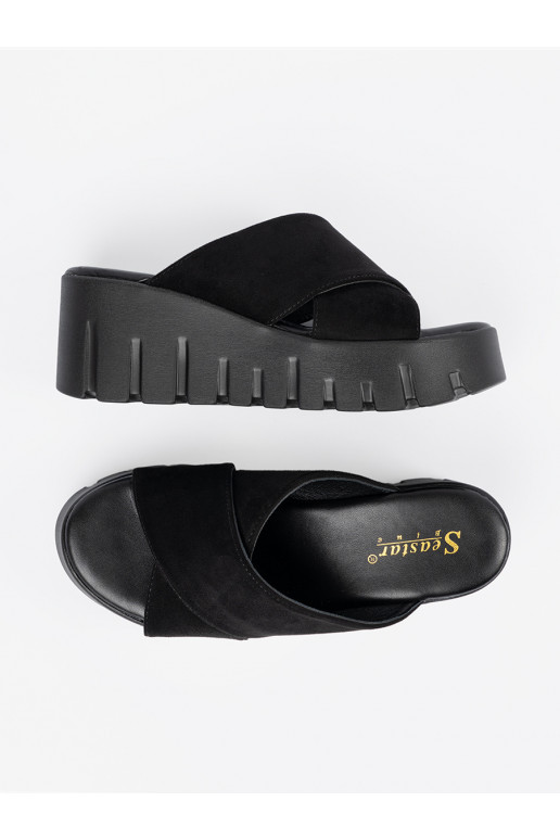 zamšādas čības    Melnas krāsas zamšādas čības    Melnas krāsas