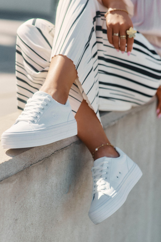 Eko   sieviešu puszābaki ar platformu Big Star RR274298 baltas krāsas Eko   sieviešu puszābaki ar platformu Big Star RR274298 baltas krāsas