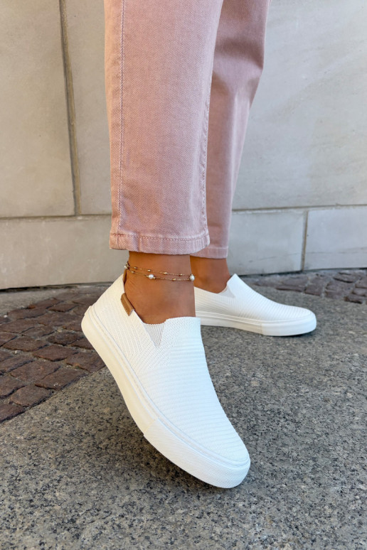sieviešu puszābaki Slip-On Big Star RR274717 baltas krāsas sieviešu puszābaki Slip-On Big Star RR274717 baltas krāsas
