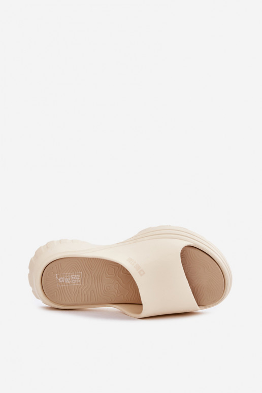 Vieglas čības uz pirksta sieviešu čības Big Star RR274A579 smilšu krāsas Vieglas čības uz pirksta sieviešu čības Big Star RR274A579 smilšu krāsas