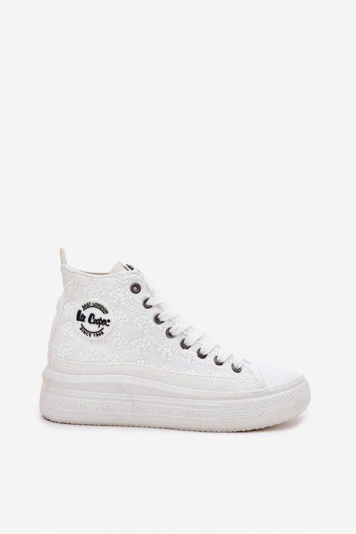 sieviešu puszābaki ar platformu Lee Cooper LCW-25-44-3209L Biale sieviešu puszābaki ar platformu Lee Cooper LCW-25-44-3209L Biale