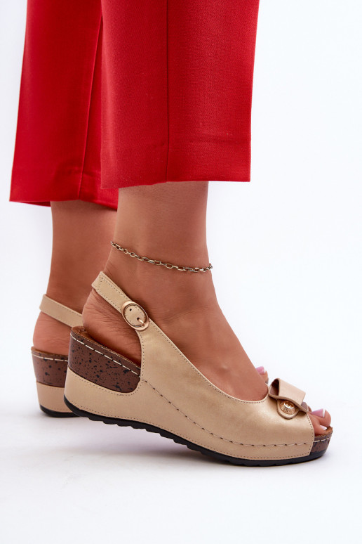 Vieglas platformas basenes Comfort Shoes smilšu krāsas Efravia  Vieglas platformas basenes Comfort Shoes smilšu krāsas Efravia