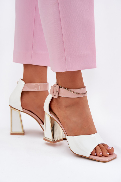 Lakotas basenes ar papēdi Vinceza 20266 baltas krāsas Lakotas basenes ar papēdi Vinceza 20266 baltas krāsas