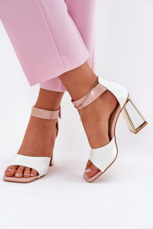 Lakotas basenes ar papēdi Vinceza 20266 baltas krāsas Lakotas basenes ar papēdi Vinceza 20266 baltas krāsas