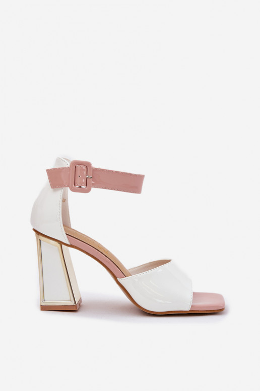 Lakotas basenes ar papēdi Vinceza 20266 baltas krāsas Lakotas basenes ar papēdi Vinceza 20266 baltas krāsas