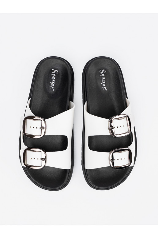 Čības balta krāsa ze mi klamrami