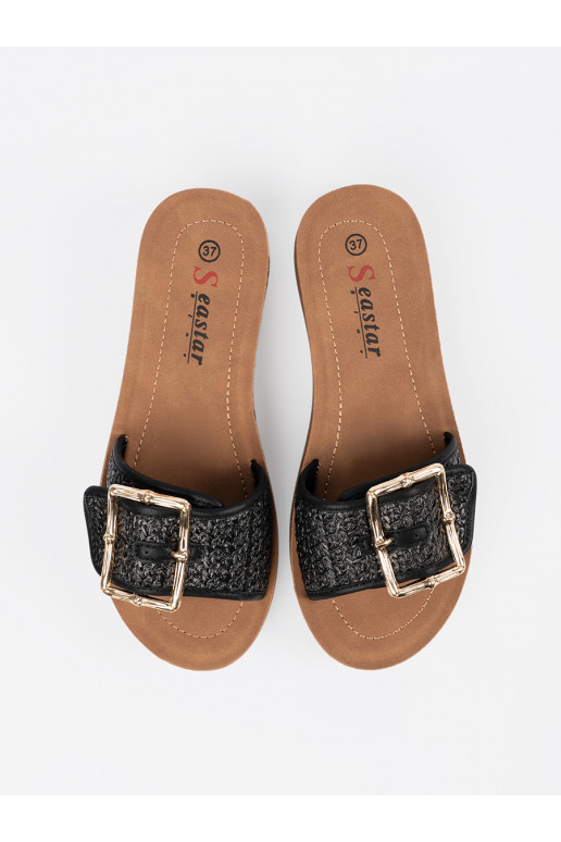 Čības Melnas krāsas zdobione złotą klamrą Čības Melnas krāsas zdobione złotą klamrą