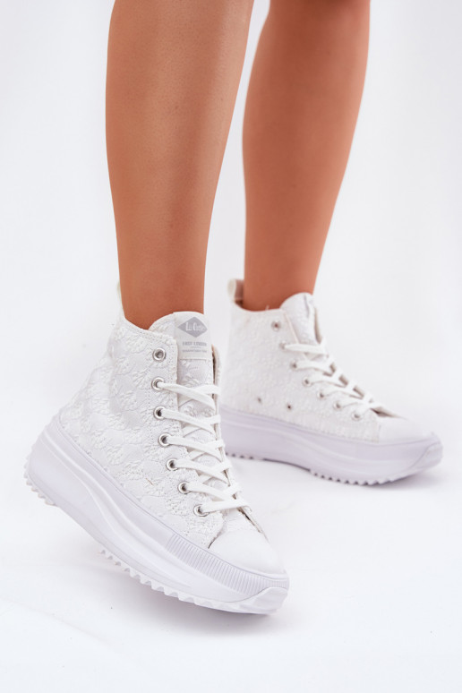 tõmblukuga  Lee Cooper LCW-25-31-3461L baltas krāsas tõmblukuga  Lee Cooper LCW-25-31-3461L baltas krāsas
