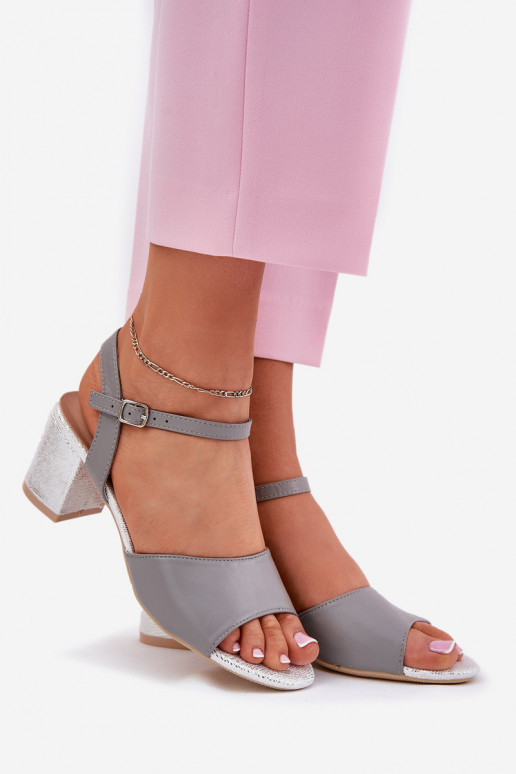 Sieviešu basenes Vinceza 20275 Pelēkas krāsas Sieviešu basenes Vinceza 20275 Pelēkas krāsas