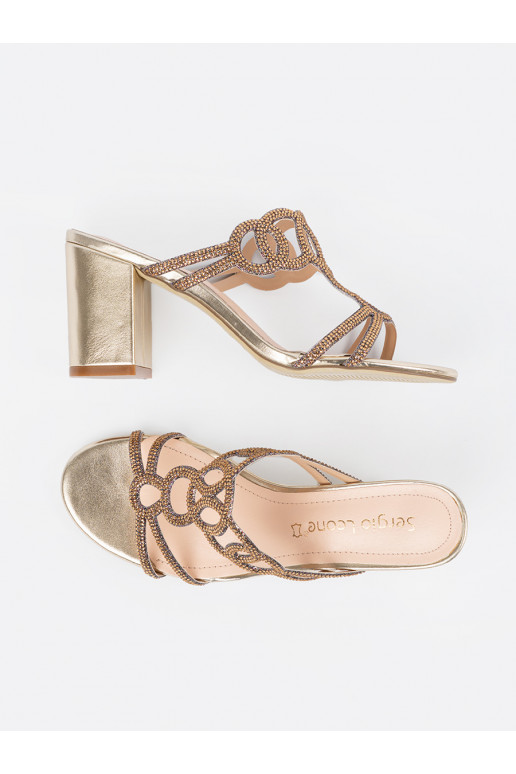 Zelta krāsas čības  uz papēža Sergio Leone Zelta krāsas čības  uz papēža Sergio Leone