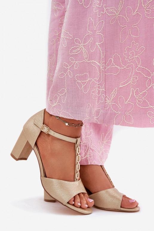 Sieviešu basenes ar dekorētiem papēžiem  Zelta krāsas Triavera