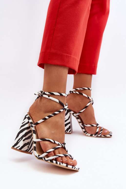  Elegantas augstpapēžu sandales Baltas-Melns Josette