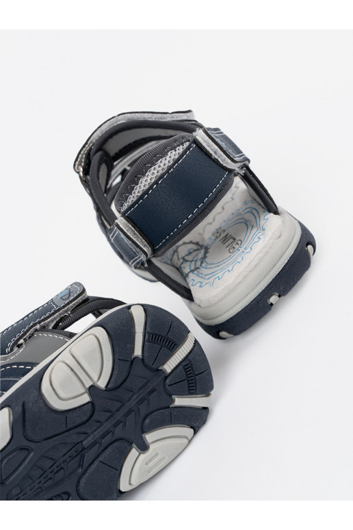 tumši zilas krāsas  kurpes