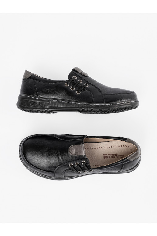 Melnas krāsas  kurpes  Melnas krāsas  kurpes