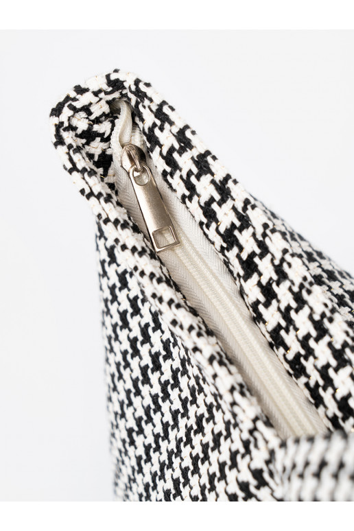 Maks plażowa melns-białą kratkę