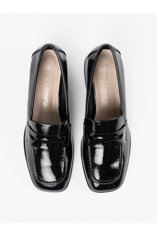 Melns kurpes  Melns kurpes