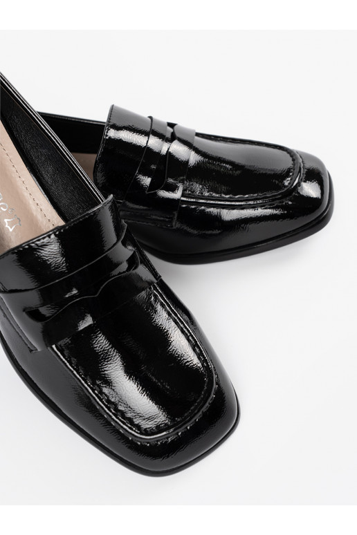 Melns kurpes  Melns kurpes