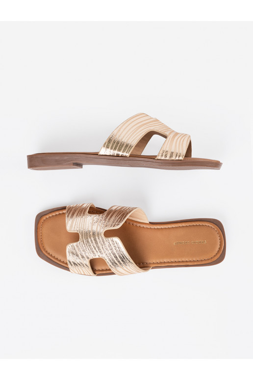 Zelta krāsas čības  