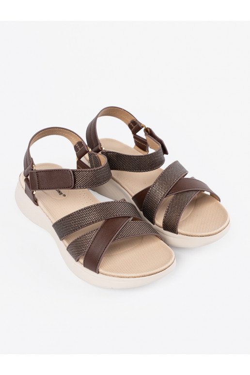 brūnas krāsas kurpes 