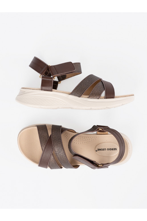 brūnas krāsas kurpes 