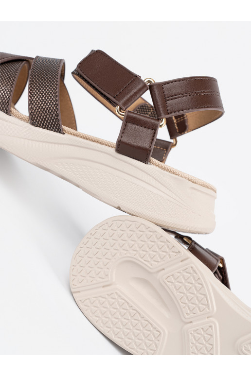 brūnas krāsas kurpes 