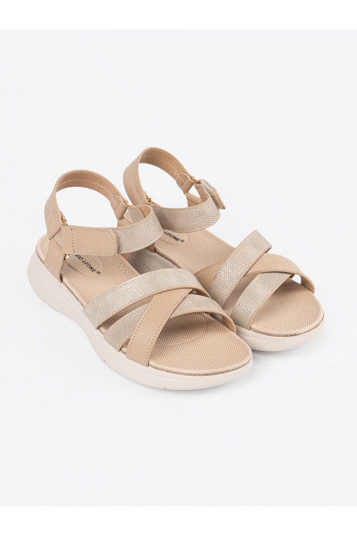 Ziloņkaula krāsas kurpes 