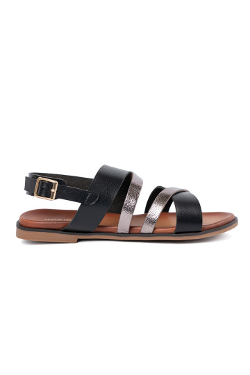 Melns kurpes Sergio Leone ze mi paseczkami