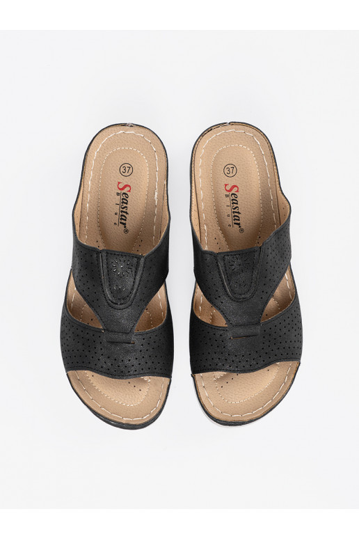 Melns  čības  z wycięciami